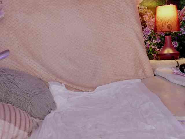 Nicolette69V webcam