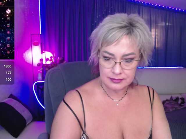 EllenRiplley live webcam show