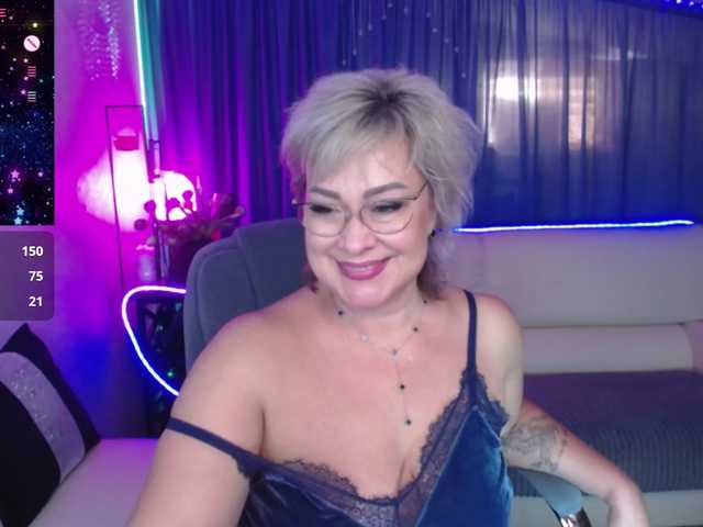 MechtaPoeta live webcam show