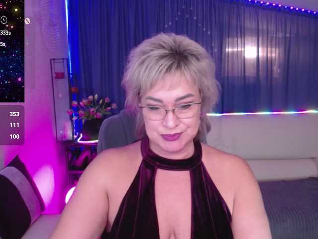 EllenRiplley live cam on BongaCams