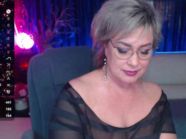 EllenRiplley EllenRiplley