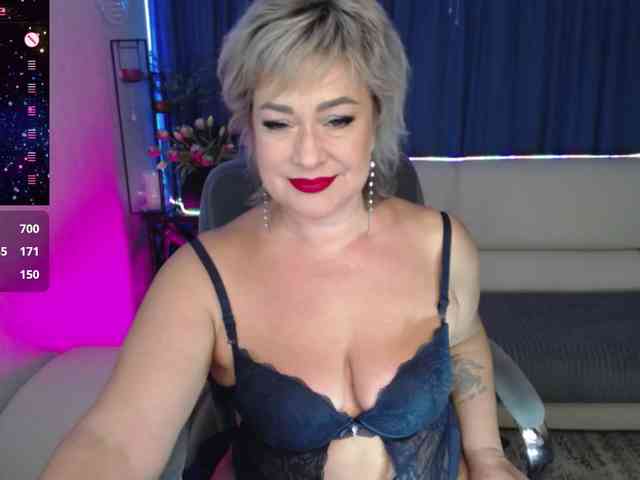 EllenRiplley EllenRiplley