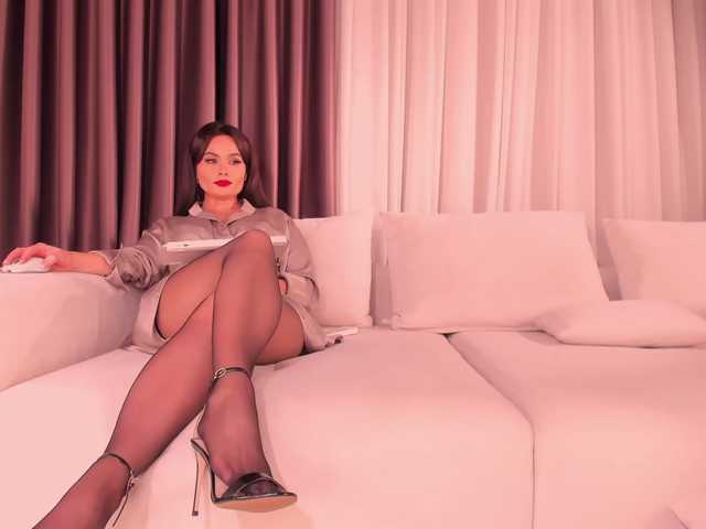 VIolaLDearie live cam on BongaCams