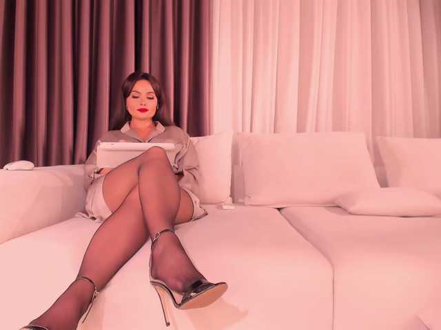 VIolaLDearie live cam on BongaCams