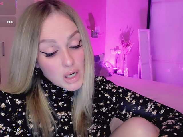 LibbyNora Live Cam on BongaCams