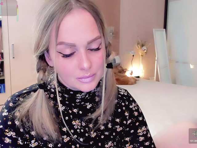 LibbyNora's BongaCams show and profile