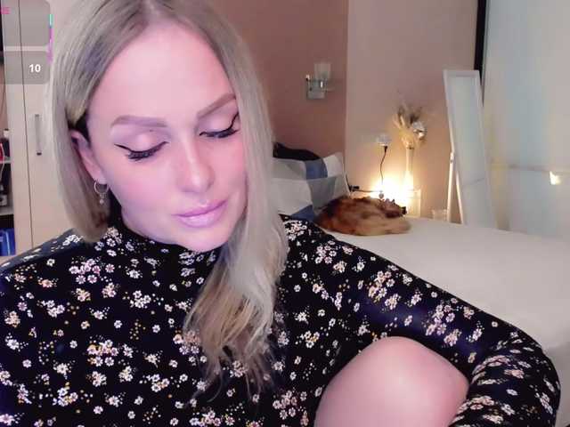 LibbyNora's BongaCams show and profile