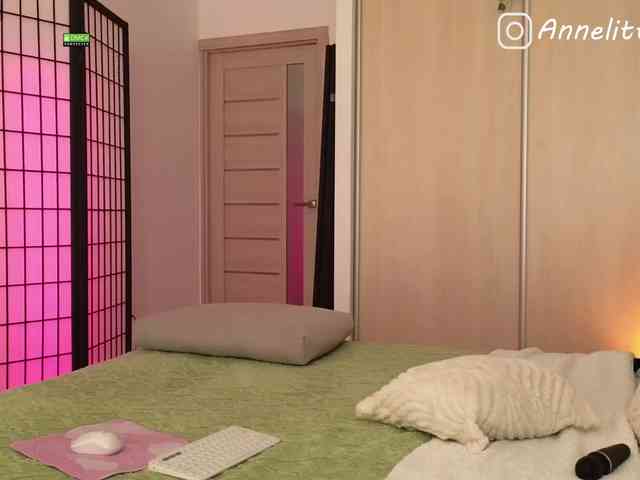 Annelitt Sex Cam Show