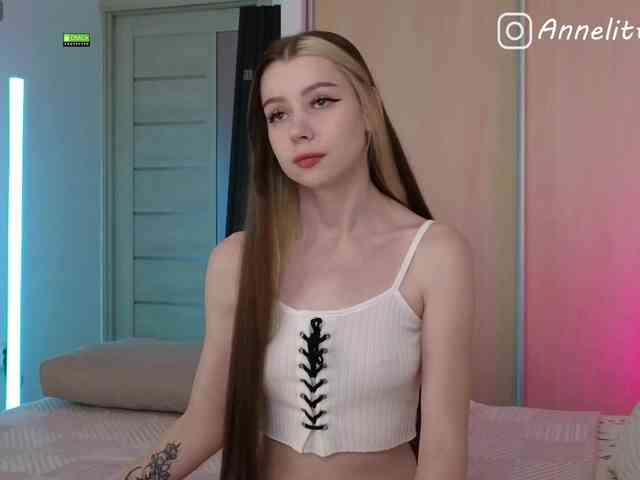 Annelitt webcam