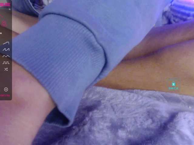 relishsavor live cam on BongaCams
