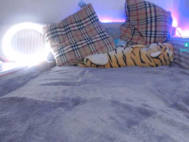 relishsavor live cam on BongaCams
