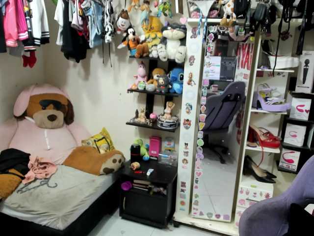 Alisson_Queen live webcam show