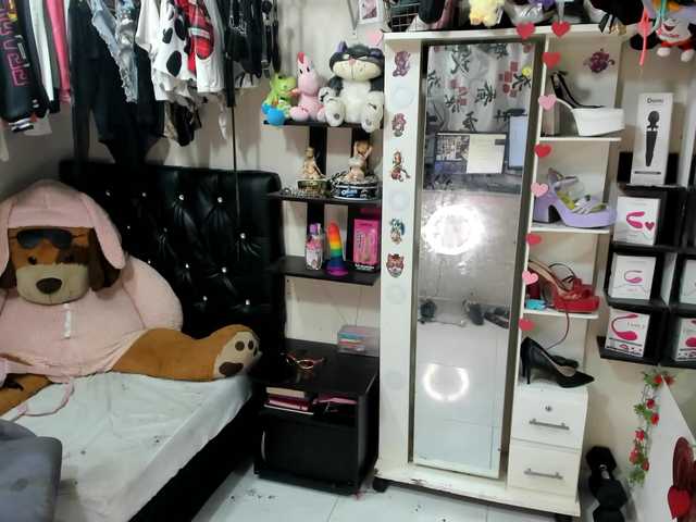 alison-miller's BongaCams show and profile