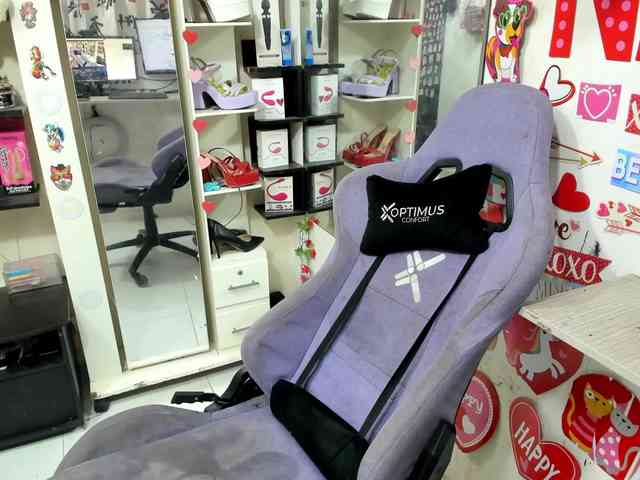 Alisson_Queen webcam