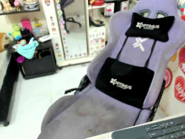 Alisson_Queen webcam