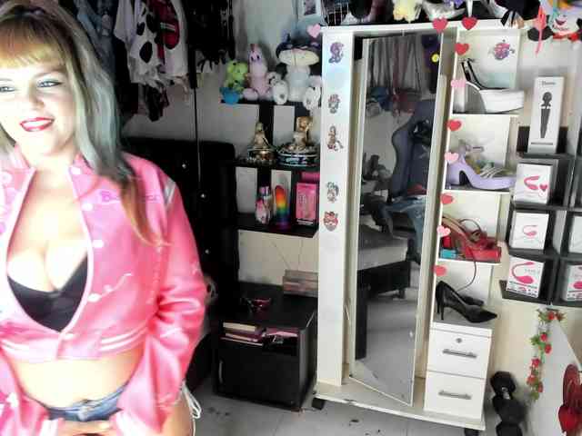Alisson_Queen webcam
