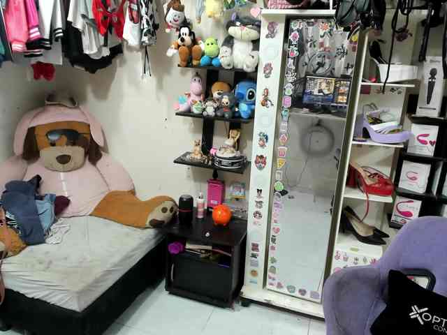 Alisson_Queen webcam