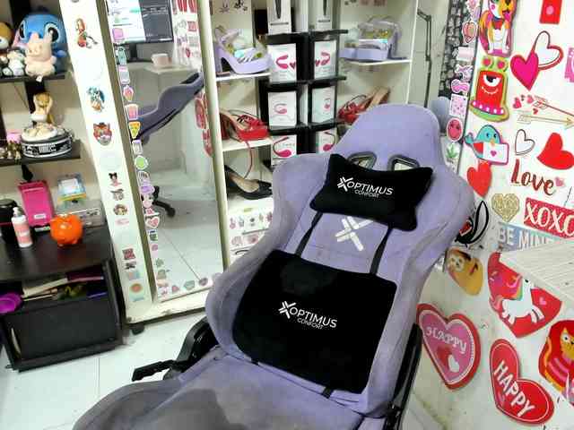 Alisson_Queen webcam