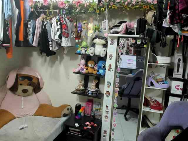 Alisson_Queen webcam