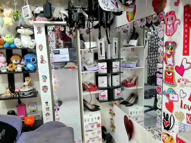 Alisson_Queen webcam