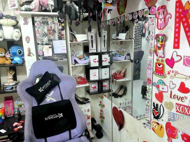 Alisson_Queen webcam