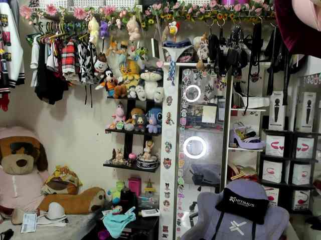 Alisson_Queen webcam