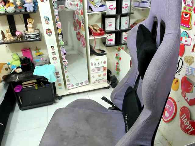 Alisson_Queen webcam
