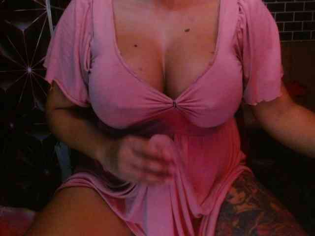 ImUrSelfsuckingMistress