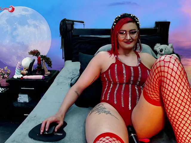 Hanna-Luna live cam on BongaCams