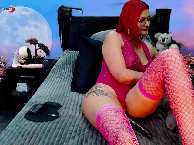 Hanna-Luna Sex Cam Show