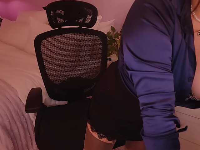 ExcitingWoman