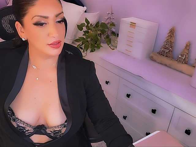 SeductiveMina live cam on BongaCams