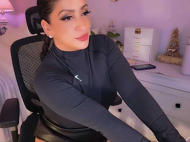 SeductiveMina, en vivo ahora en BongaCams