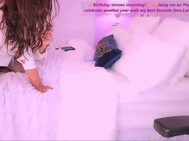 ExcitingWoman webcam