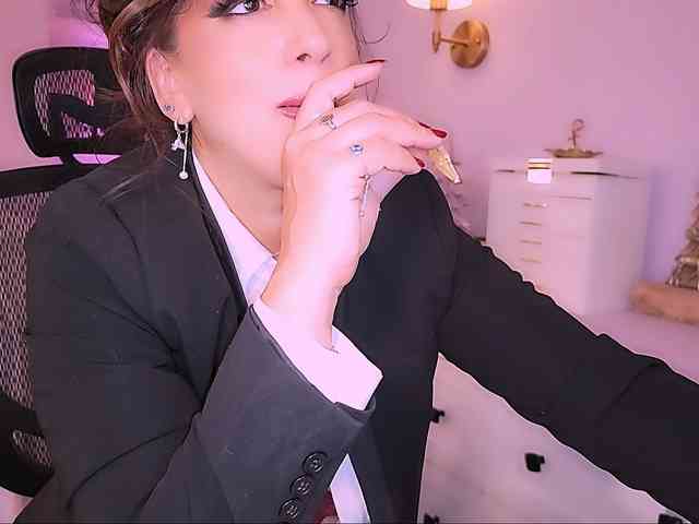 ExcitingWoman webcam