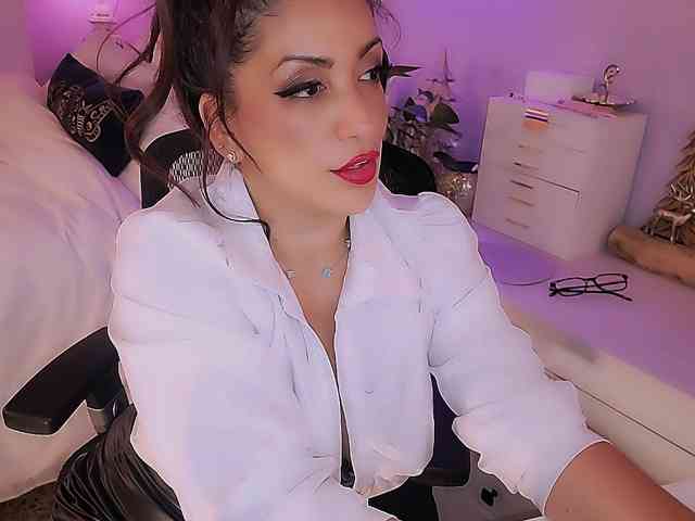 ExcitingWoman