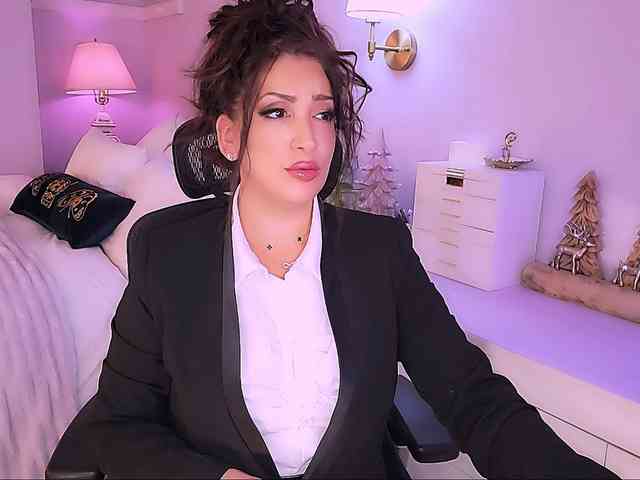 ExcitingWoman