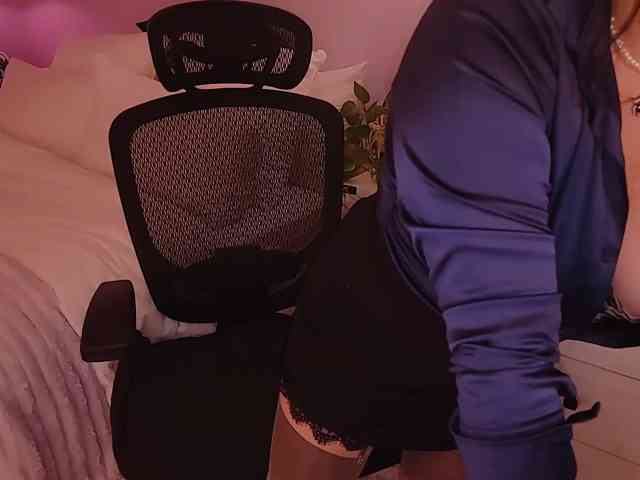 ExcitingWoman