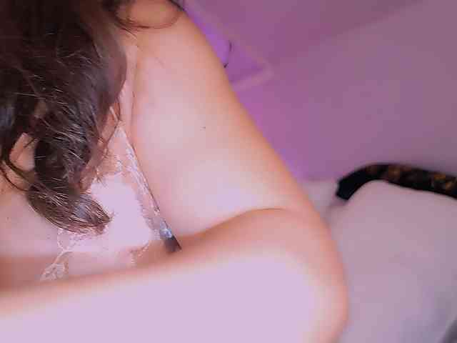 ExcitingWoman webcam