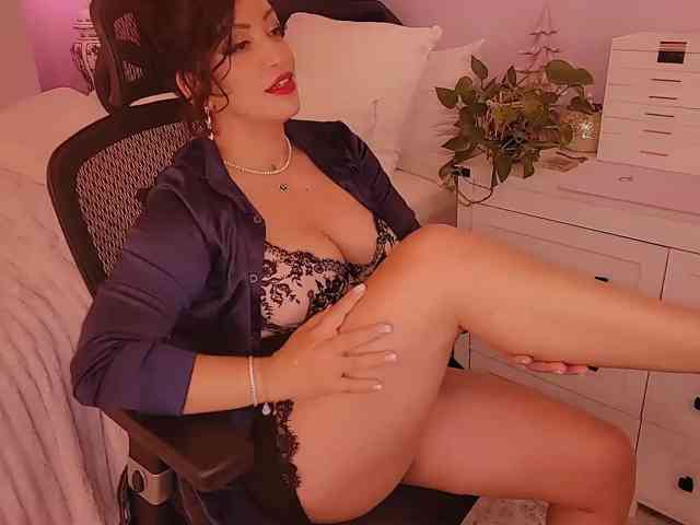 ExcitingWoman
