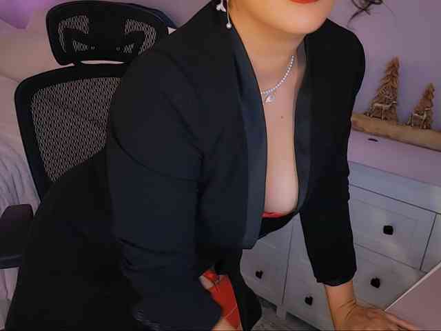 ExcitingWoman