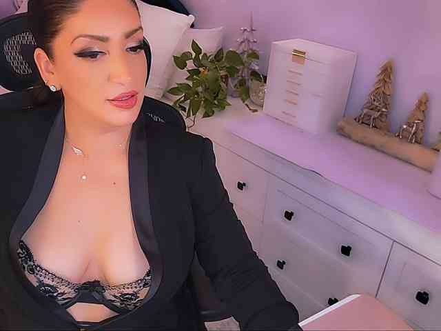 ExcitingWoman
