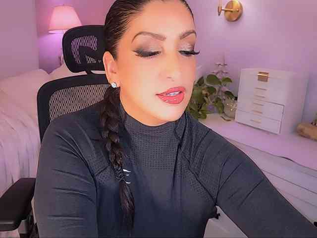 ExcitingWoman