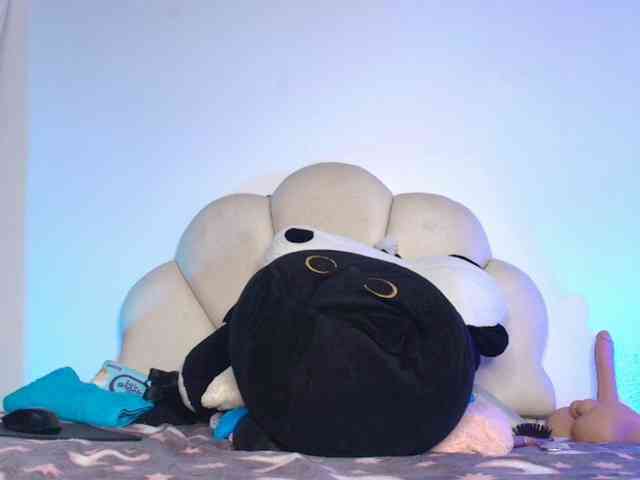 KishaColins webcam