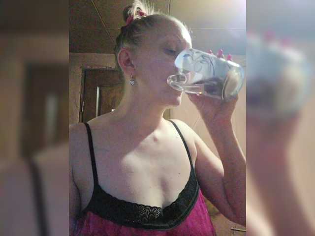 Zarevna Live Cam on BongaCams