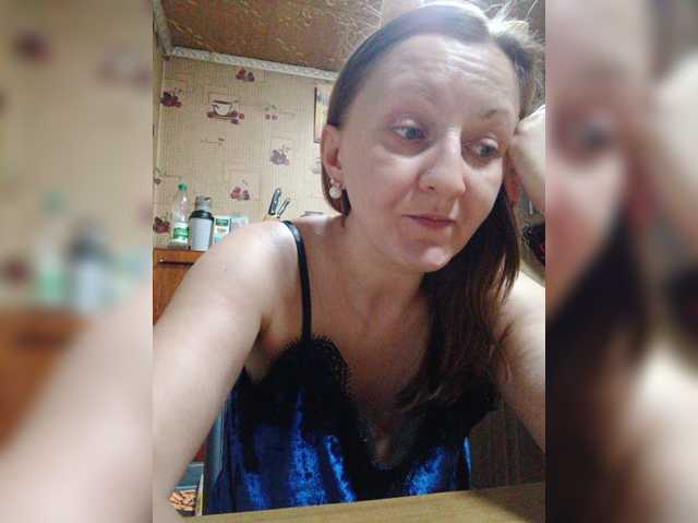 Zarevna live cam on BongaCams
