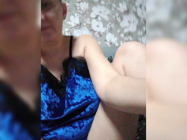 Zarevna live cam on BongaCams