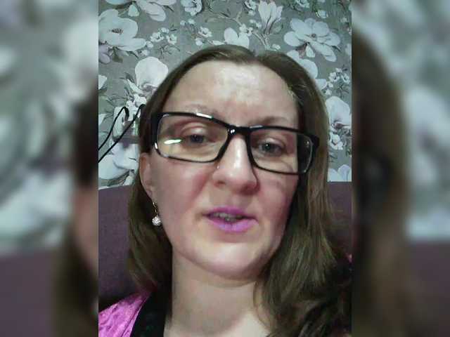 Zarevna's BongaCams show and profile