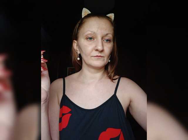 Zarevna live cam on BongaCams