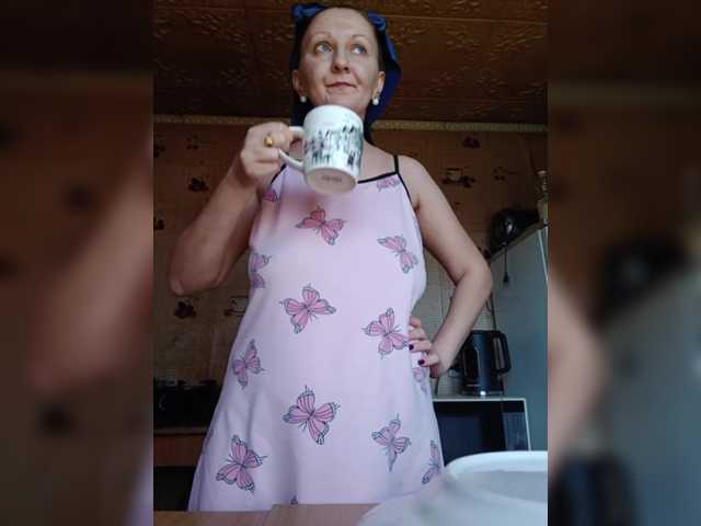 Zarevna live cam on BongaCams